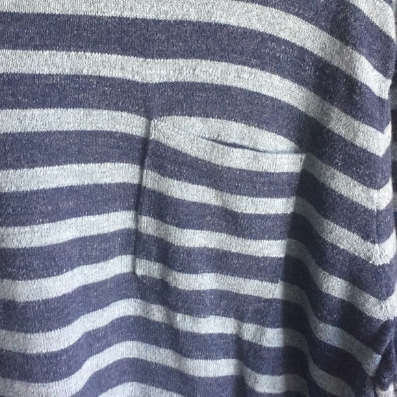 Like New Men's Blue Striped J. Crew Long Sleeve Crew Neck Sweater - Picture 3 of 3